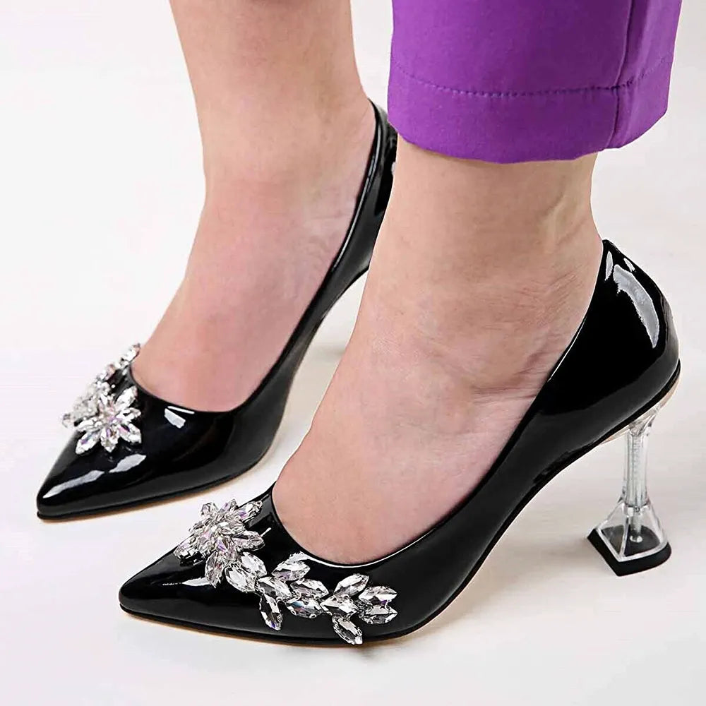 Siyah Rugan Taş Detaylı Topuklu Ayakkabı RA-510